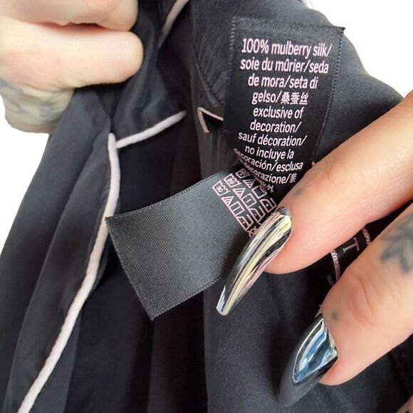 • BLACK 100% SILK VICTORIA’S SECRET SHIRT SIZE L - Picture 2 of 6